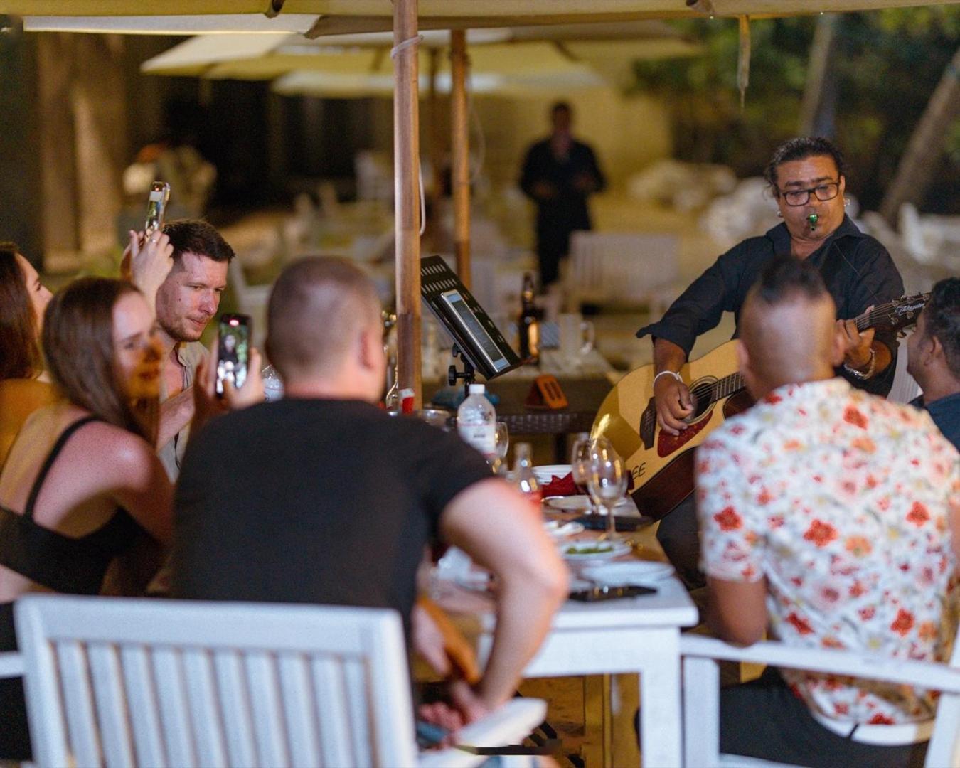 Paradise Beach Club Мирисса Экстерьер фото